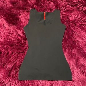 Spanx Thinstincts tank, size small